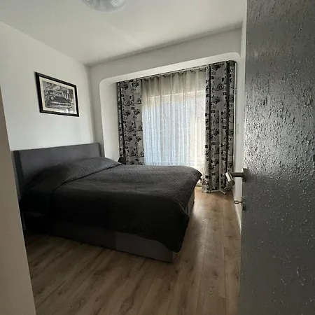 Rachelle Apartman